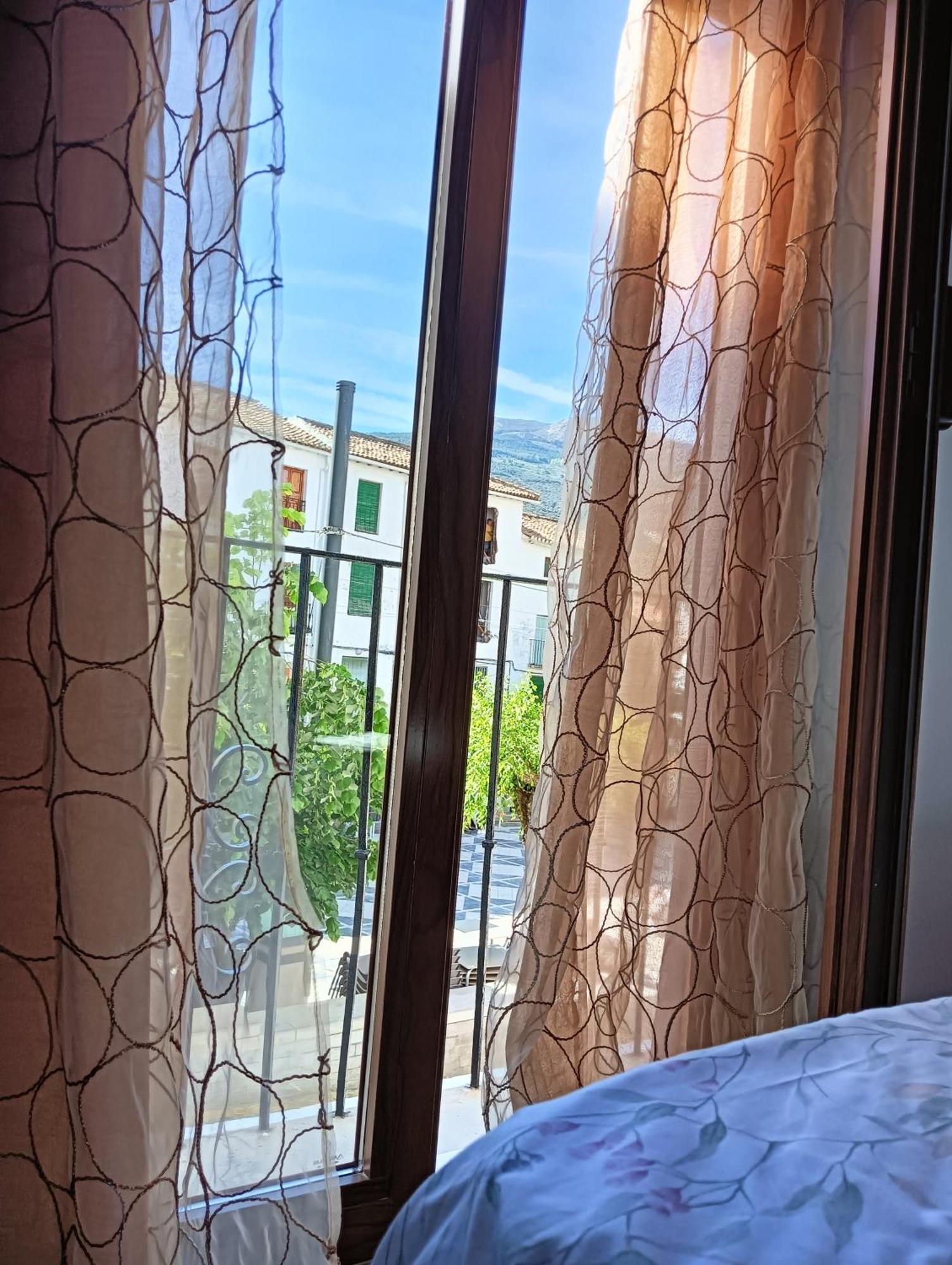 グエハル・シエラLa Casa De La Plazaアパートメント エクステリア 写真